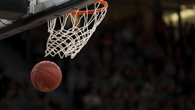 NBA总决赛第七场全场回放 - 湖人vs凯尔特人经典对决